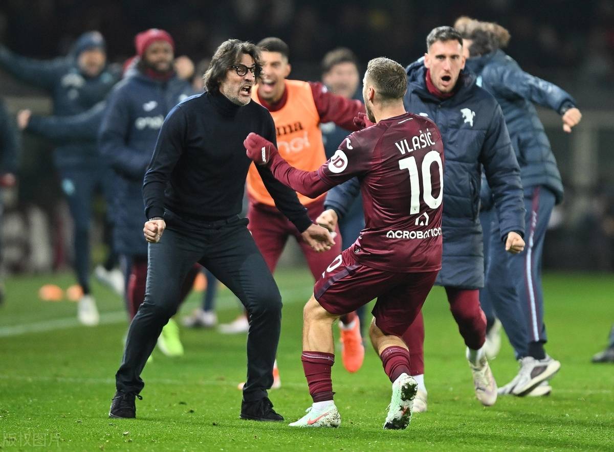 九游体育-普京开始承认俄军不足